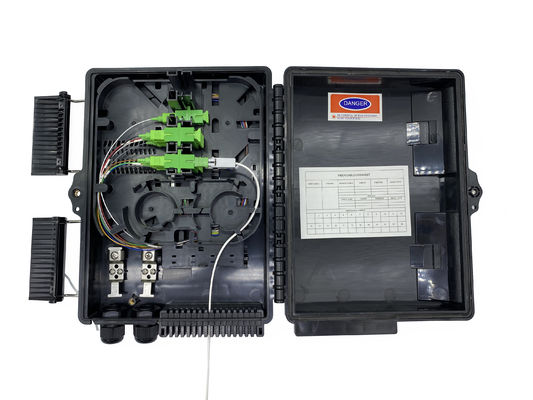 購入 FTTH ポール 装着 屋外 IP65 光ファイバー スプリッター 配送 ボックス フラット ドロップ ポート オンライン製造