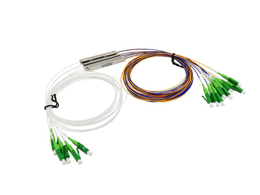 購入 1X2小型繊維光学PLCのディバイダーの単一モードのコーニングG657A2 FTTH CTO箱SC LC/APC 1*2 2Way オンライン製造