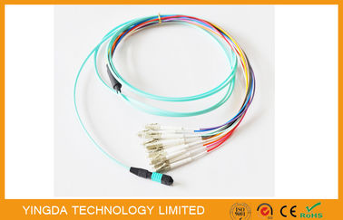 購入 多重モードMTP MPOケーブルOM3 10G平らなOFNRのリボン・ケーブル アセンブリ12Fibers オンライン製造