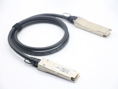 無縫の40Gbpsデータ転送速さ 100G QSFP28からQSFP28 1M DACケーブル データ転送